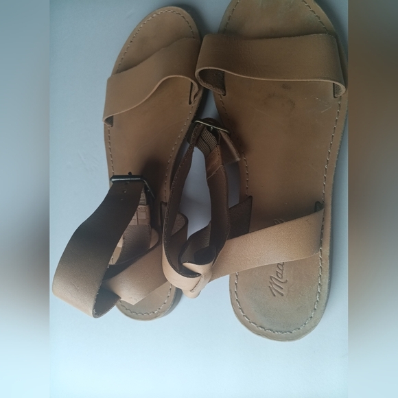 Madewell Tan Sandals Minimalist Leather Design - Picture 3 of 4